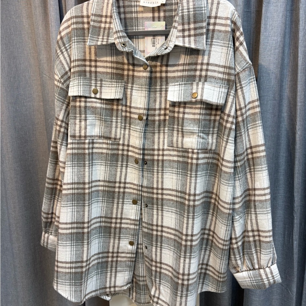 Universal Thread Brown and White Plaid Shirt